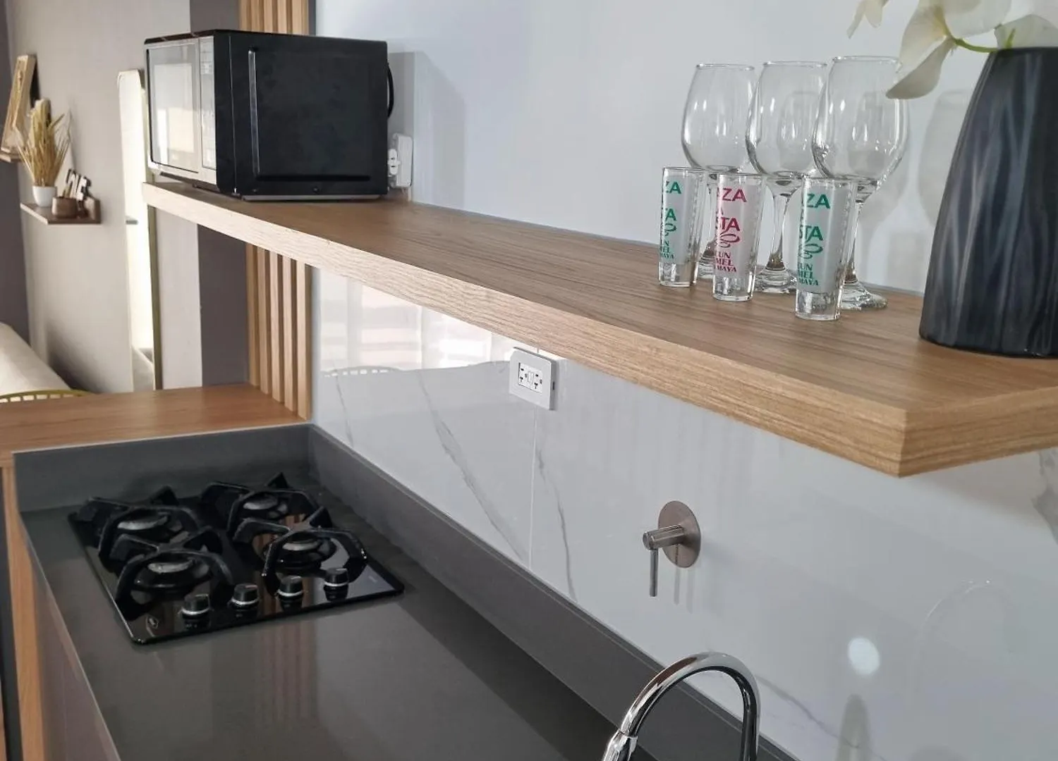 Apartment 302 Apartamento Completo En Medellin Colombia