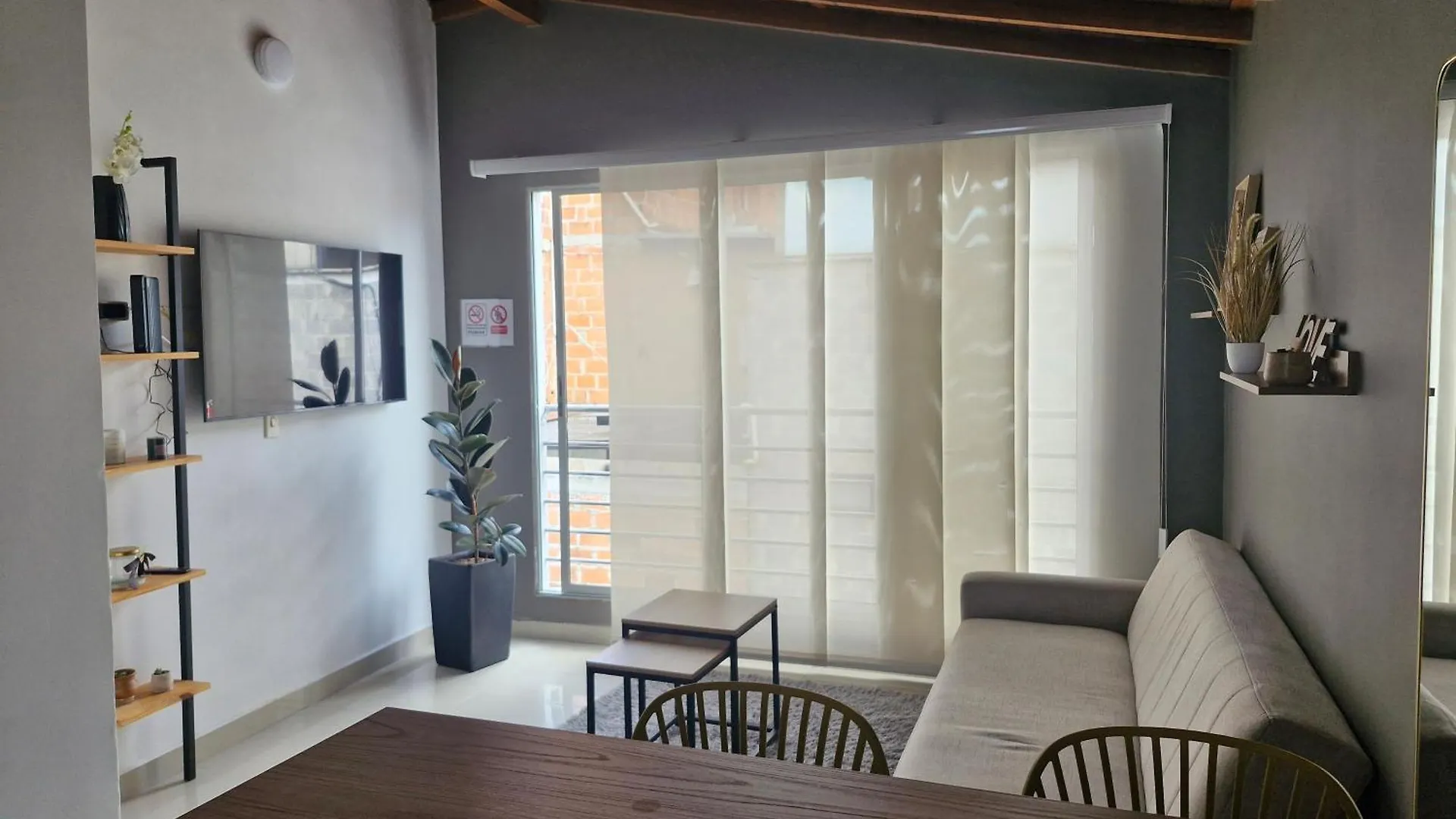 302 Apartamento Completo En Medellin 0*,  Colombia